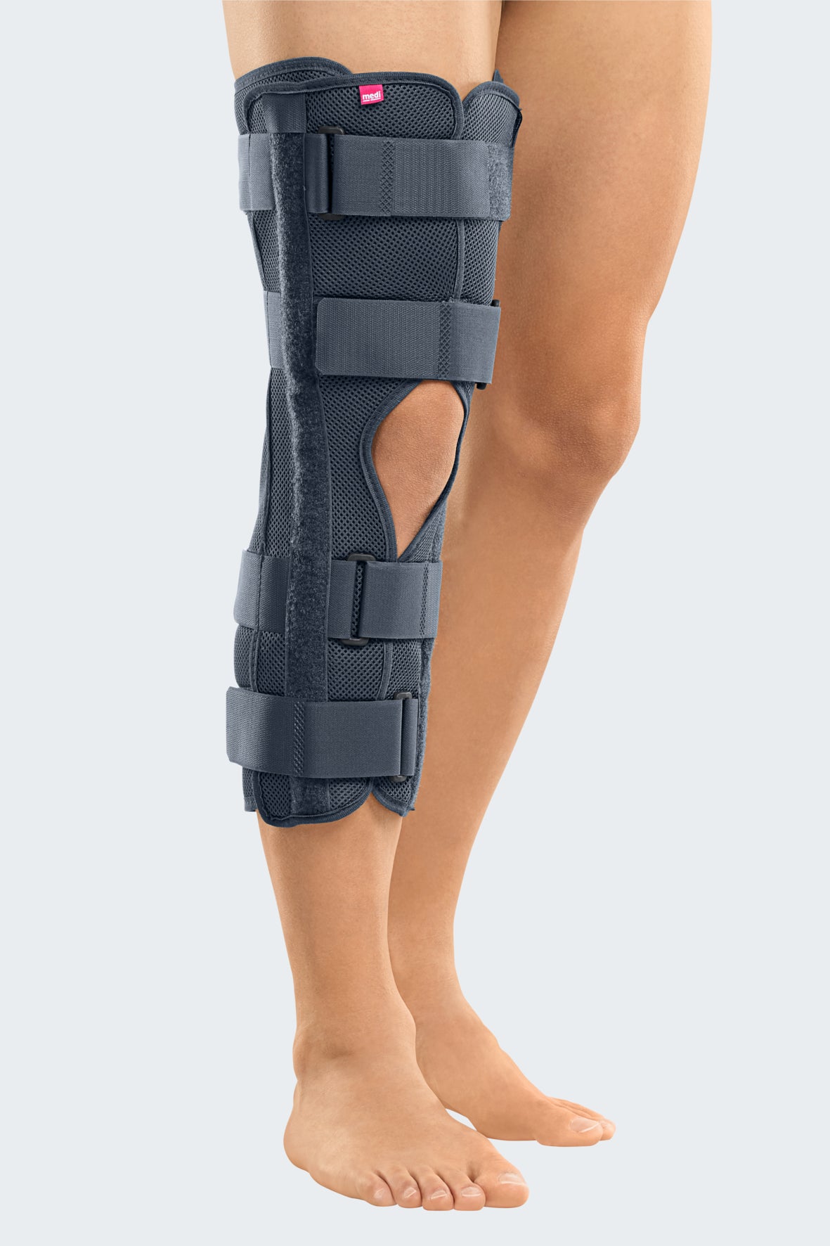 Ortopedia: ortesis de rodilla para inmovilizar